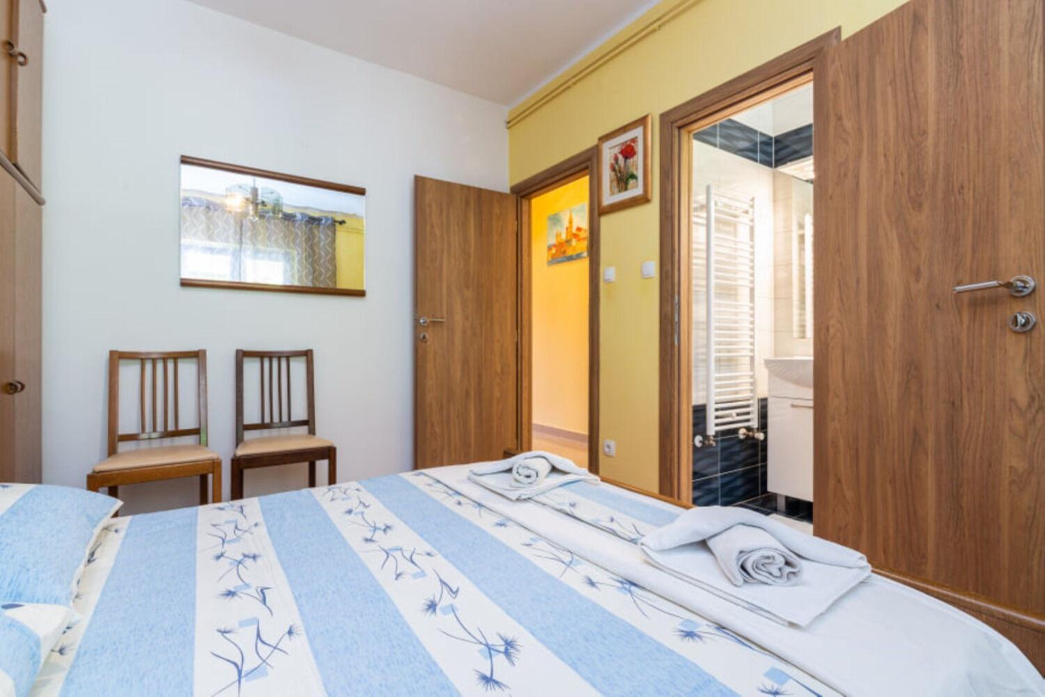 Apartments Barbara 苏佩塔斯卡德拉加 外观 照片