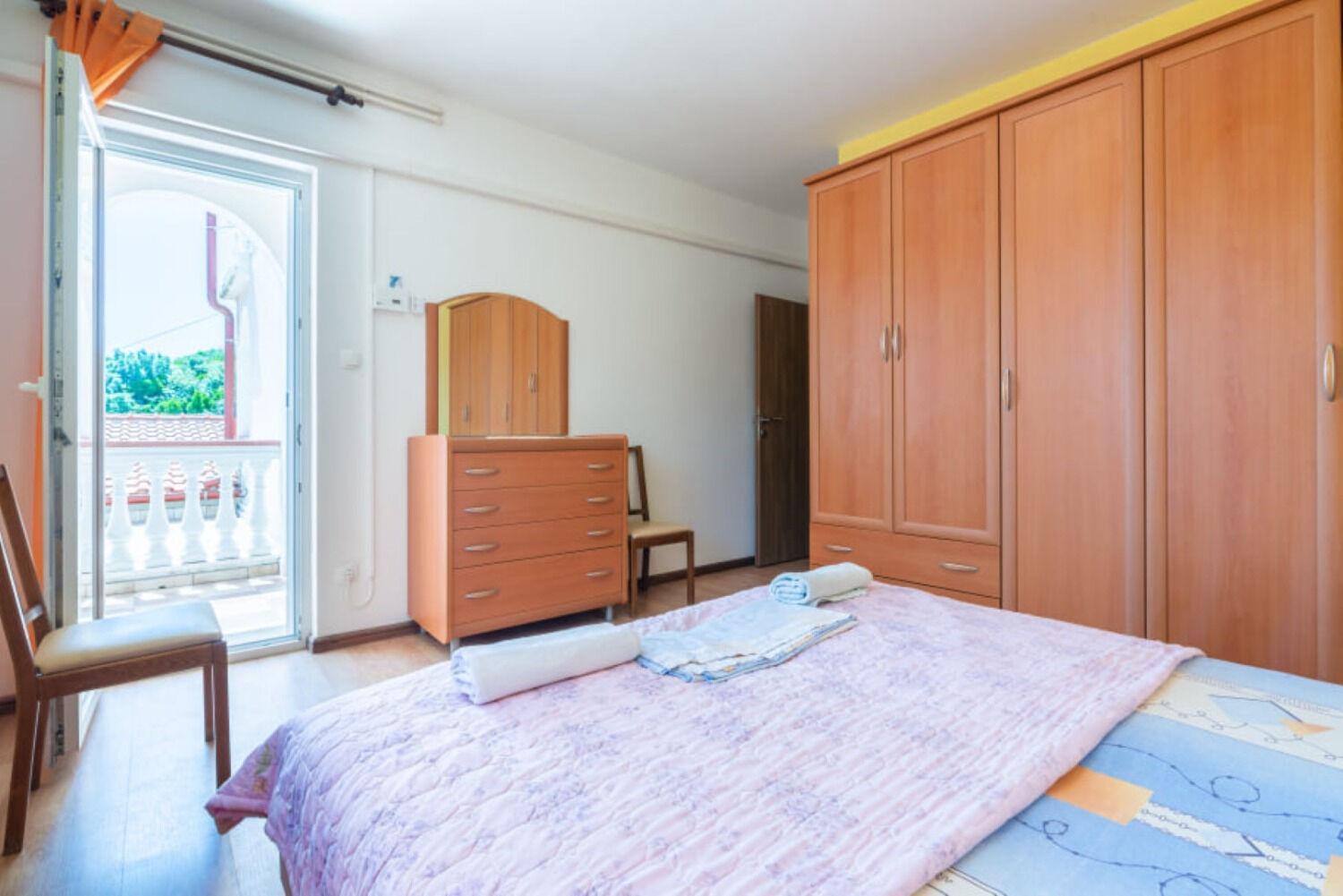 Apartments Barbara 苏佩塔斯卡德拉加 外观 照片